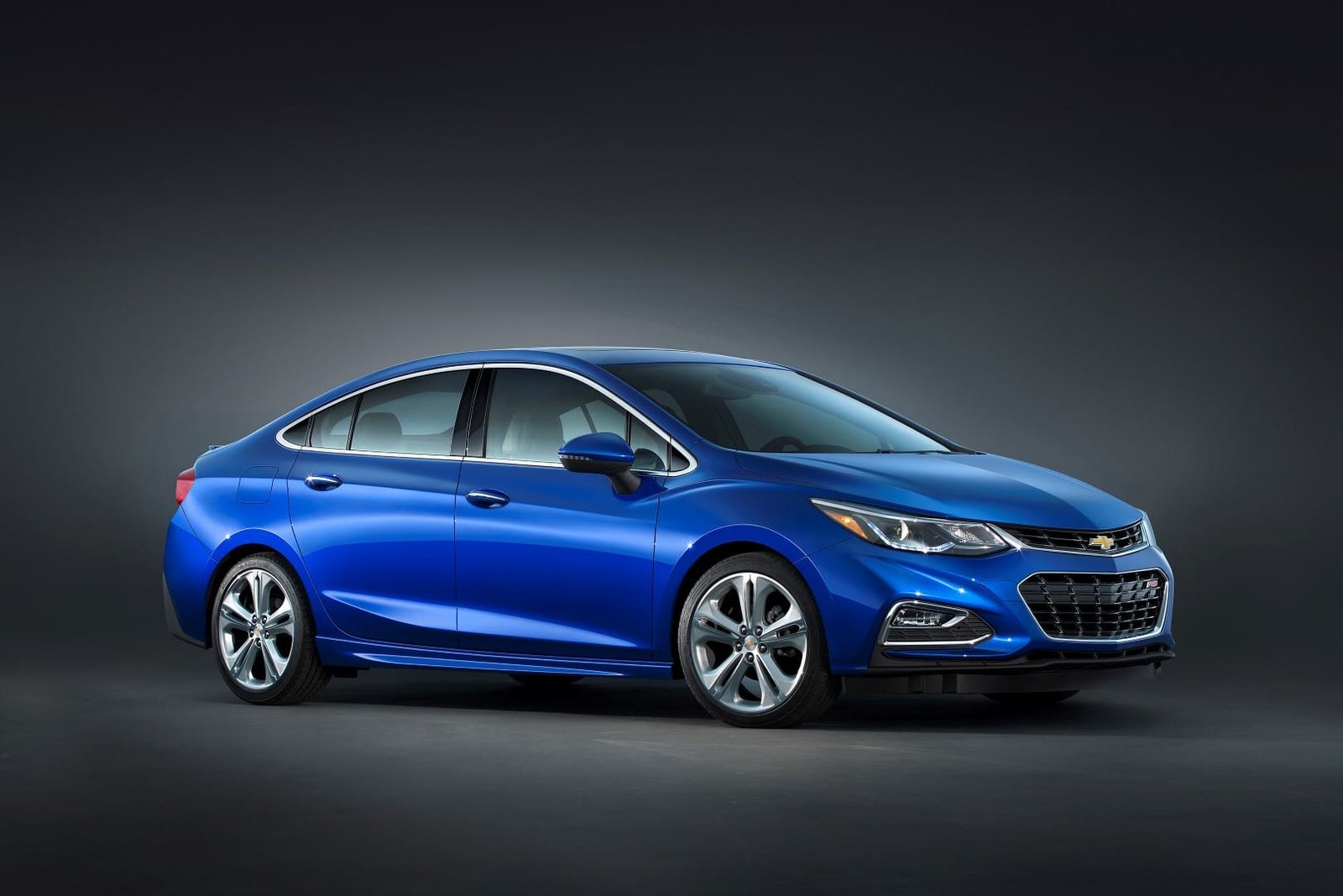 El Android Auto y el Apple CarPlay llegarán al Chevrolet Cruze 2016