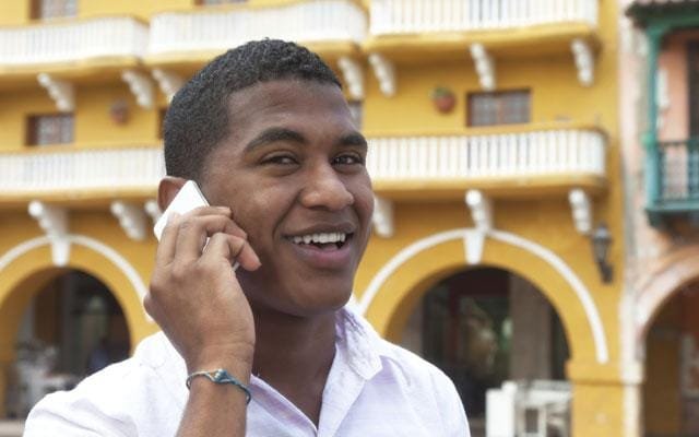 Verizon becomes the first US mobile service provider to offer roaming in Cuba