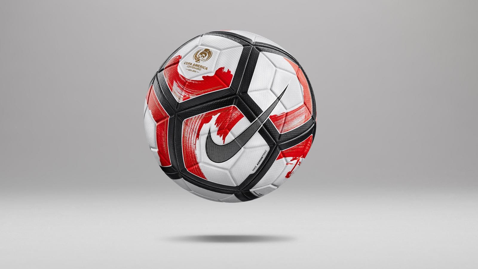 La pelota oficial Ordem Ciento de la Copa América Centenario