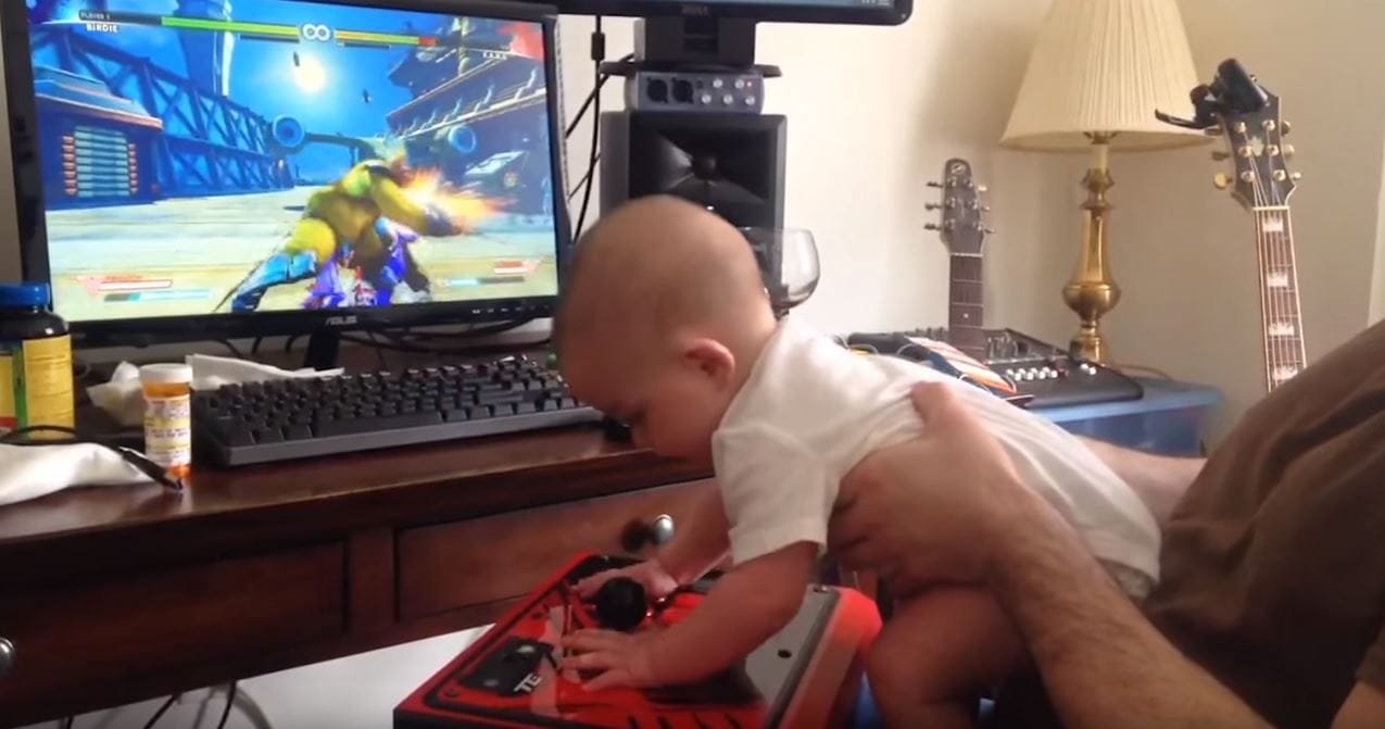 Un bebé de seis meses vence el modo de historia de Birdie en Street Fighter V