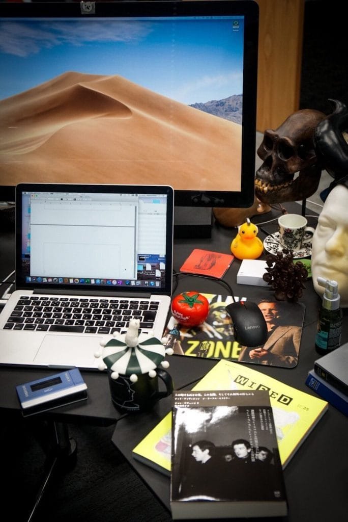 Kojima's desk